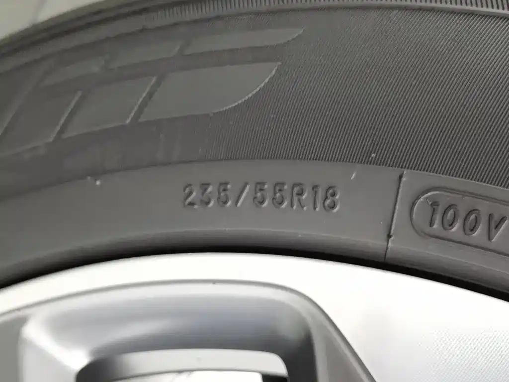 Chery Tiggo 8 PRO New Energy 2023 — фото 24