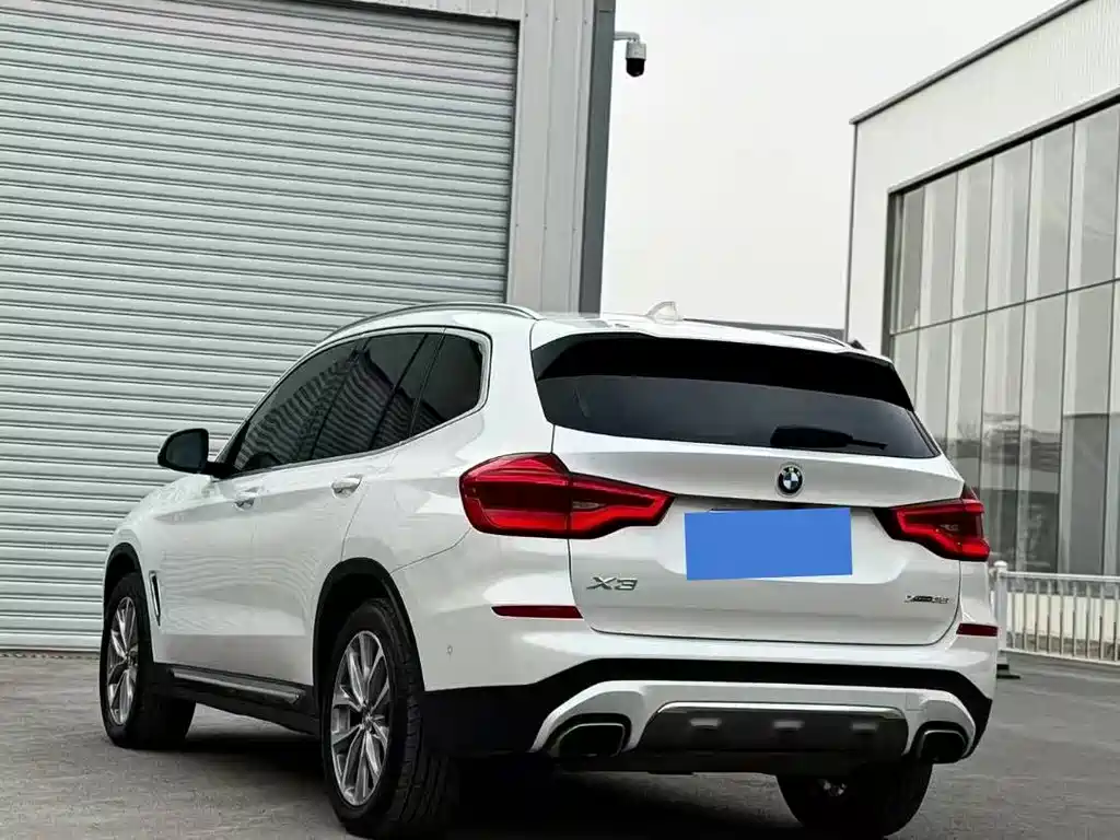 BMW X3 2018 — фото 6