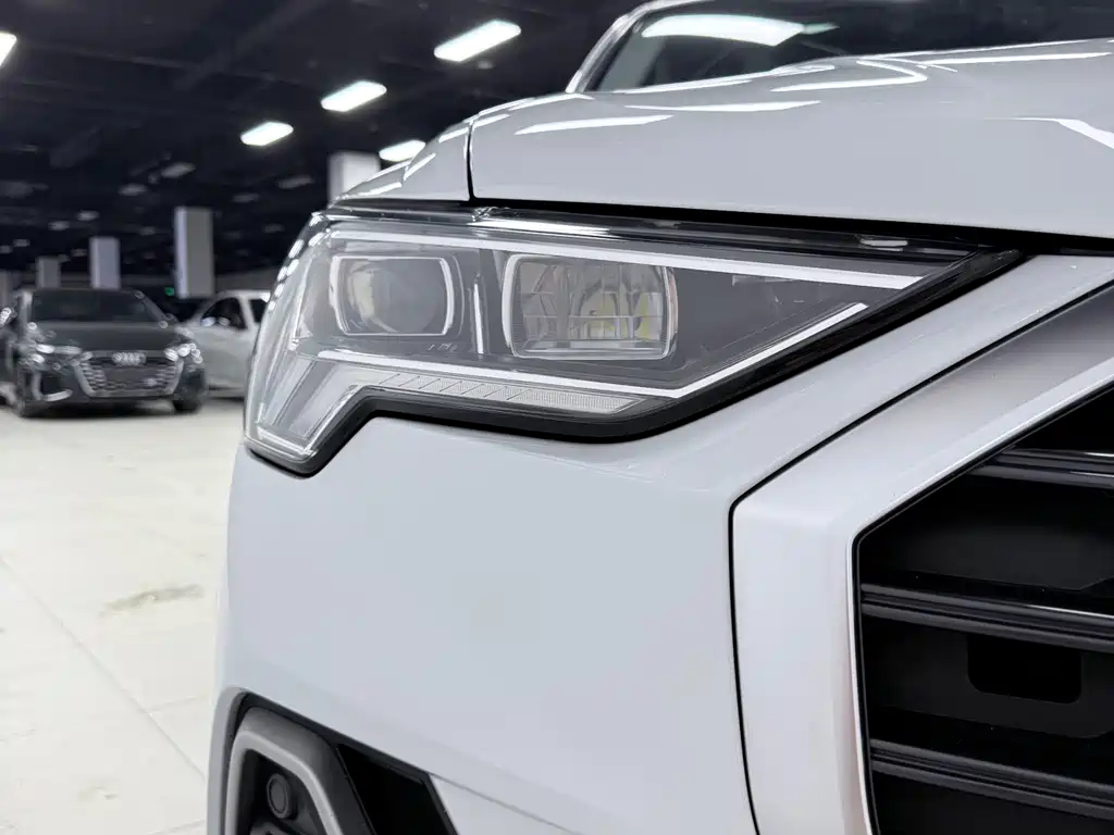 Audi Q3 2023