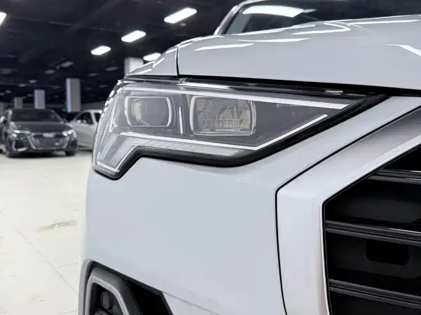 Audi Q3 2023