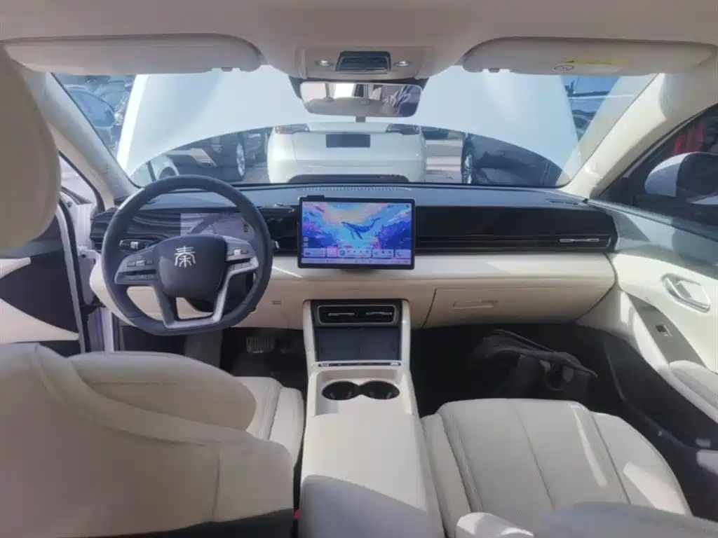 BYD Qin L 2025 — фото 10