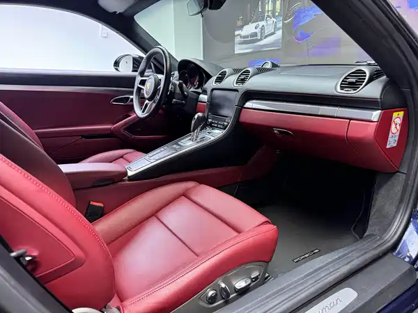 Porsche 718 2021