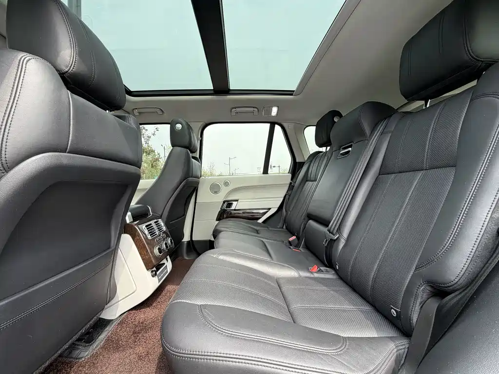 Land Rover Range Rover 2018 — фото 6
