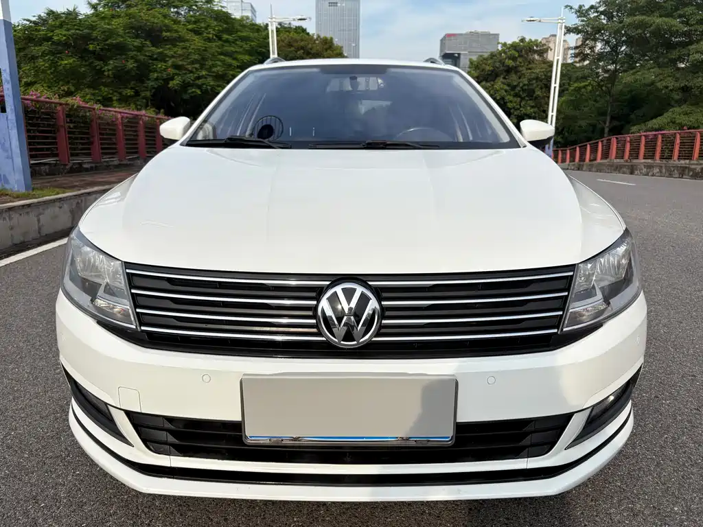 Volkswagen Gran Lavida 2017