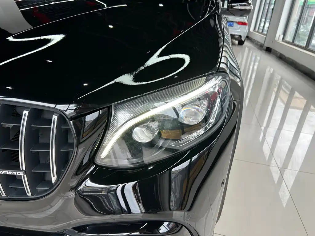 Mercedes-Benz GLC Coupe AMG 2019 — фото 35