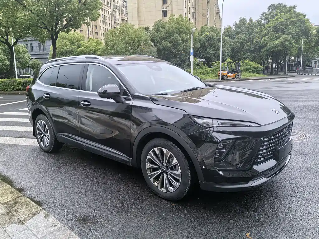 Buick Envision Plus 2025