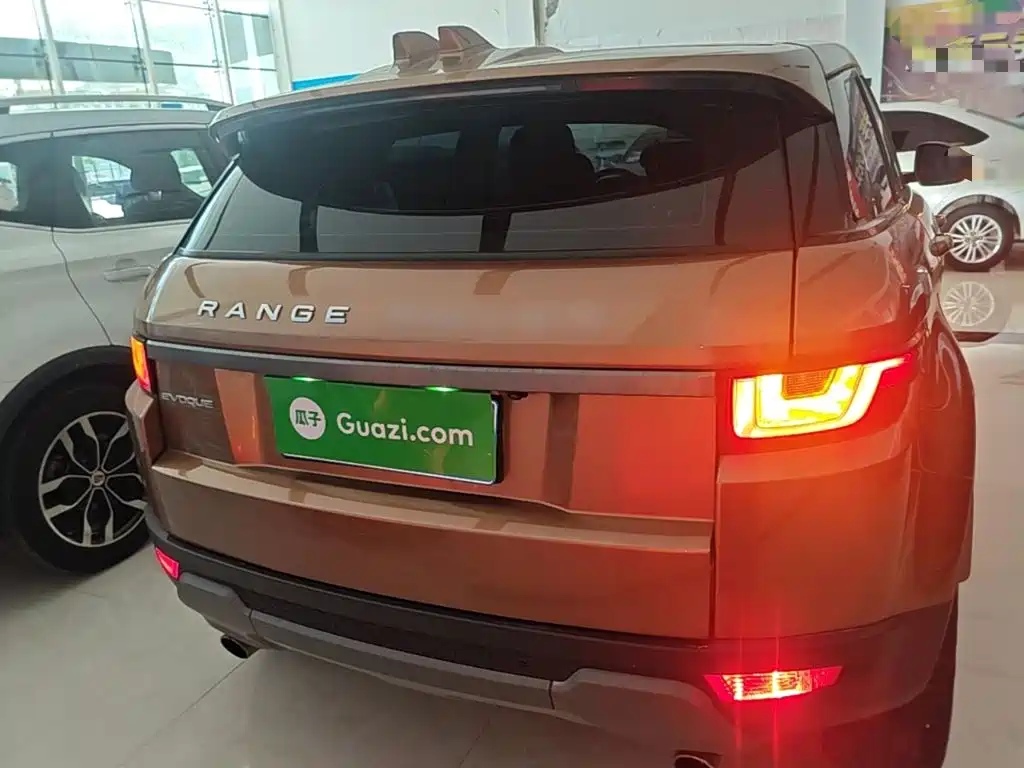 Land Rover Evoque 2017 — фото 6