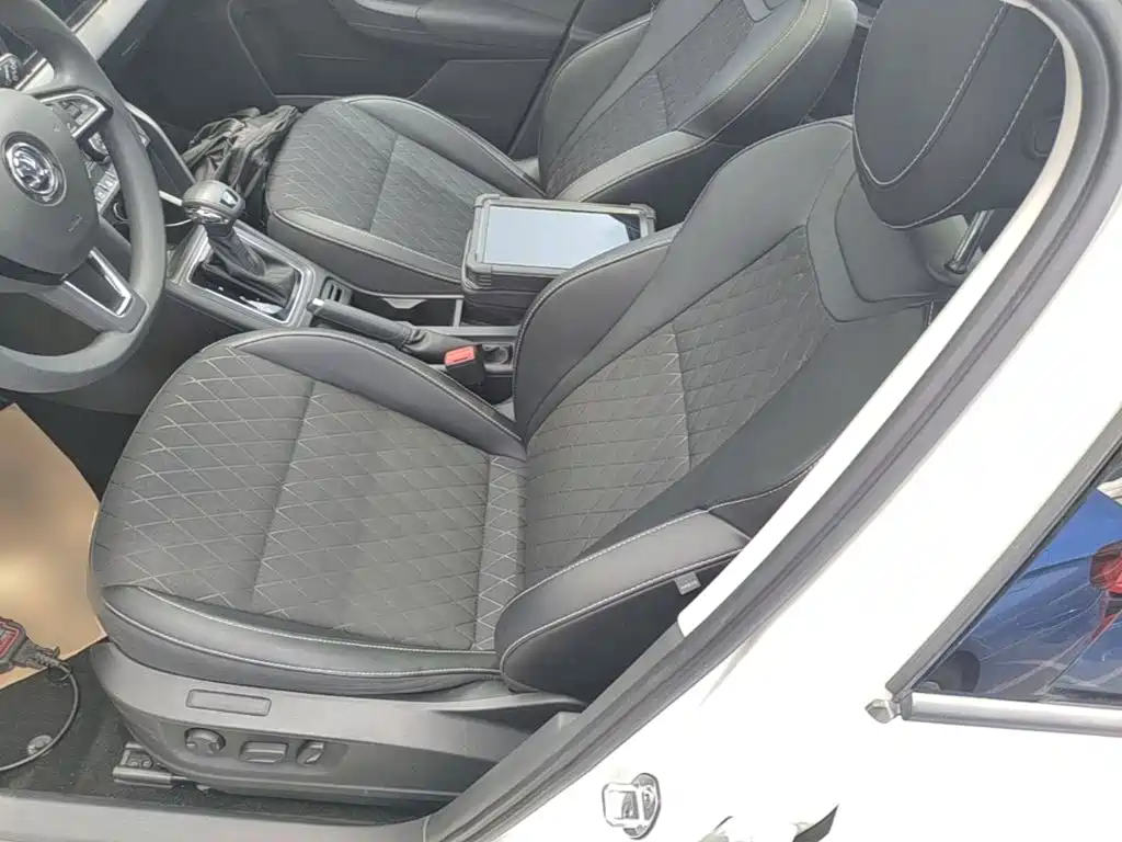 Skoda Korok 2019 — фото 15