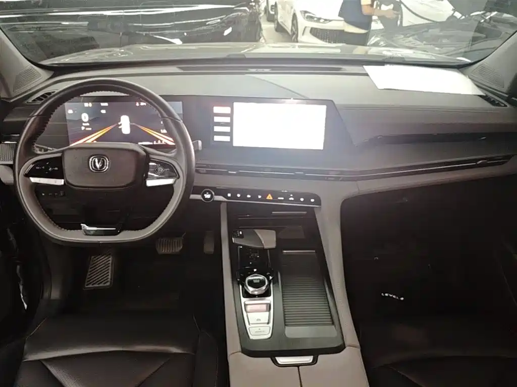 Changan CS75 PLUS 2022 — фото 10