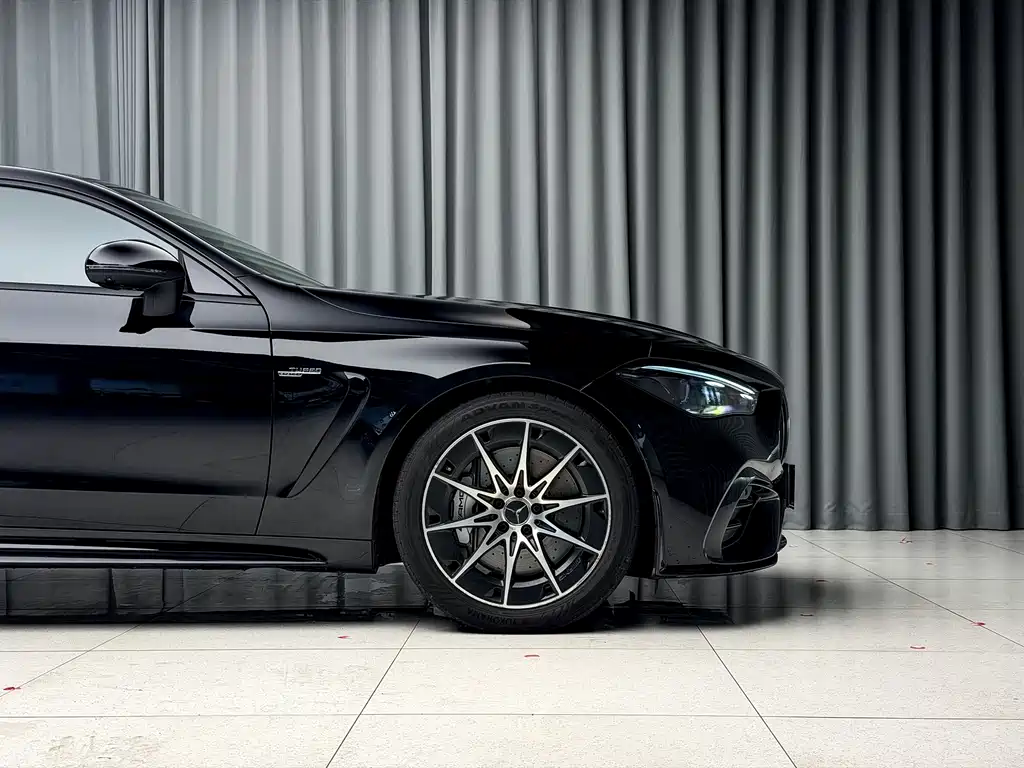 Mercedes-Benz CLE AMG 2025