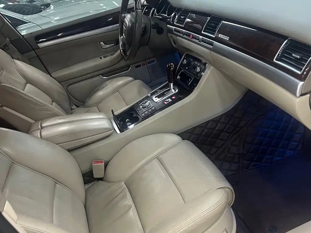 Audi A8 2008