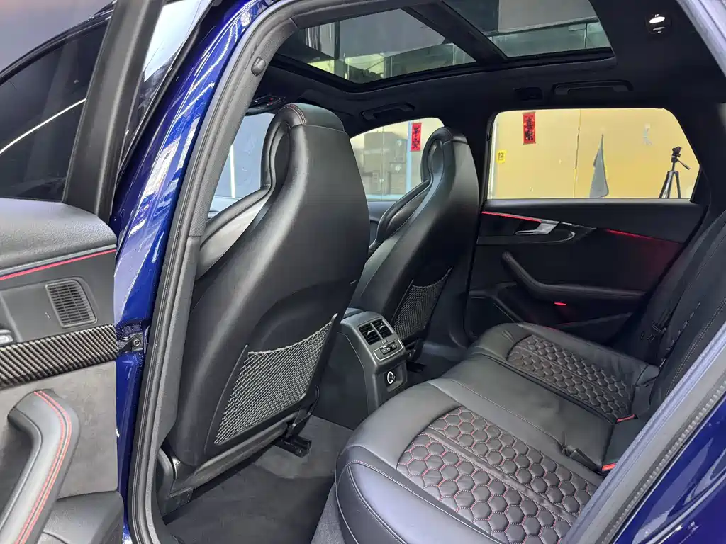 Audi RS 4 2019