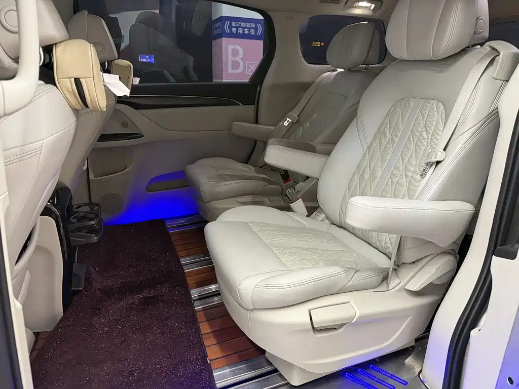 Buick GL8 2022