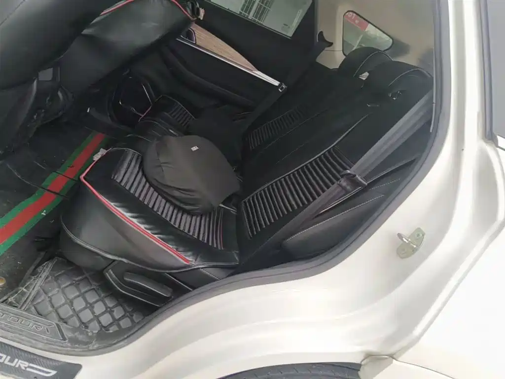 Jetour X70 2021 — фото 17
