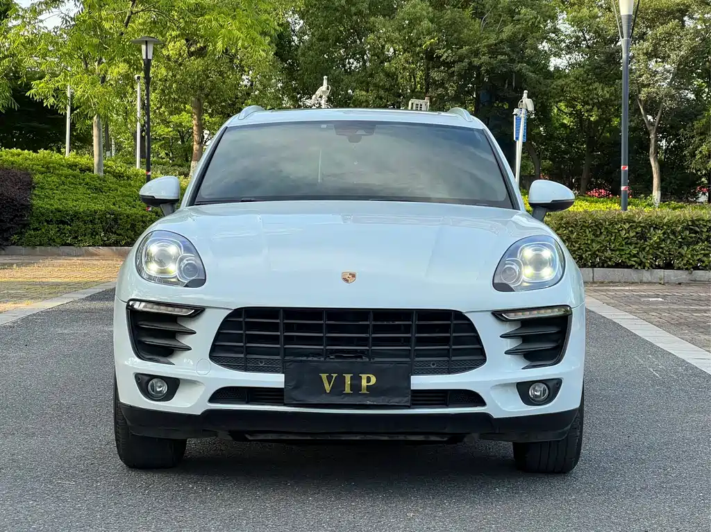 Porsche Macan 2017 — фото 2