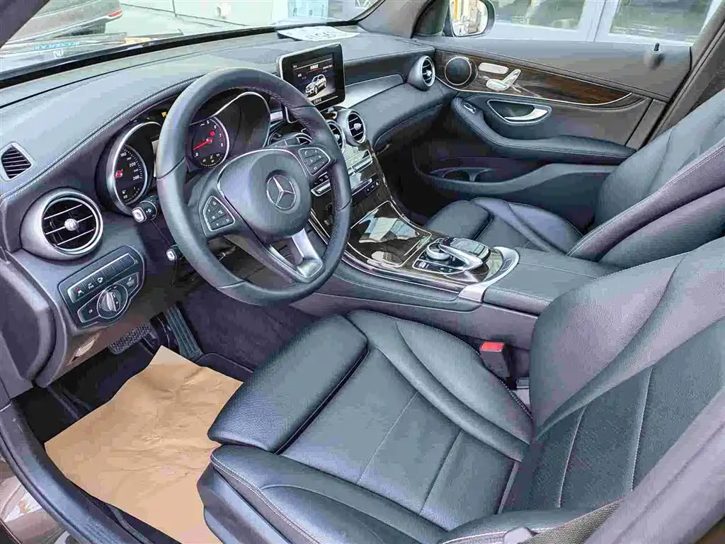Mercedes-Benz GLC 2017