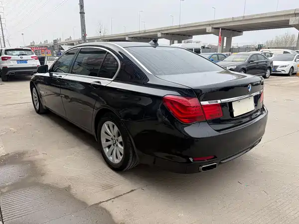 BMW 7 Series 2009