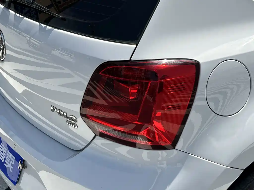 Volkswagen Polo 2018 — фото 16
