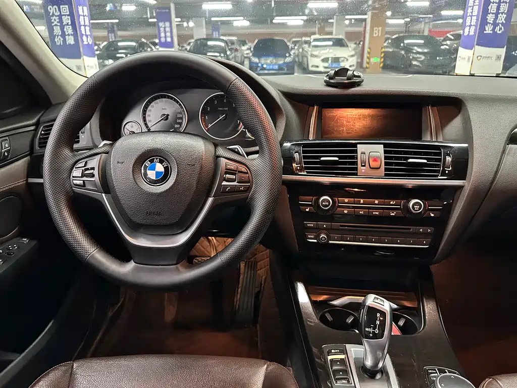 BMW X4 2017 — фото 11
