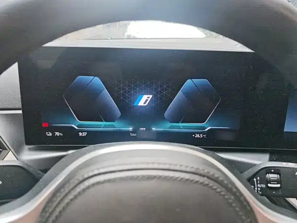 BMW i3 2023