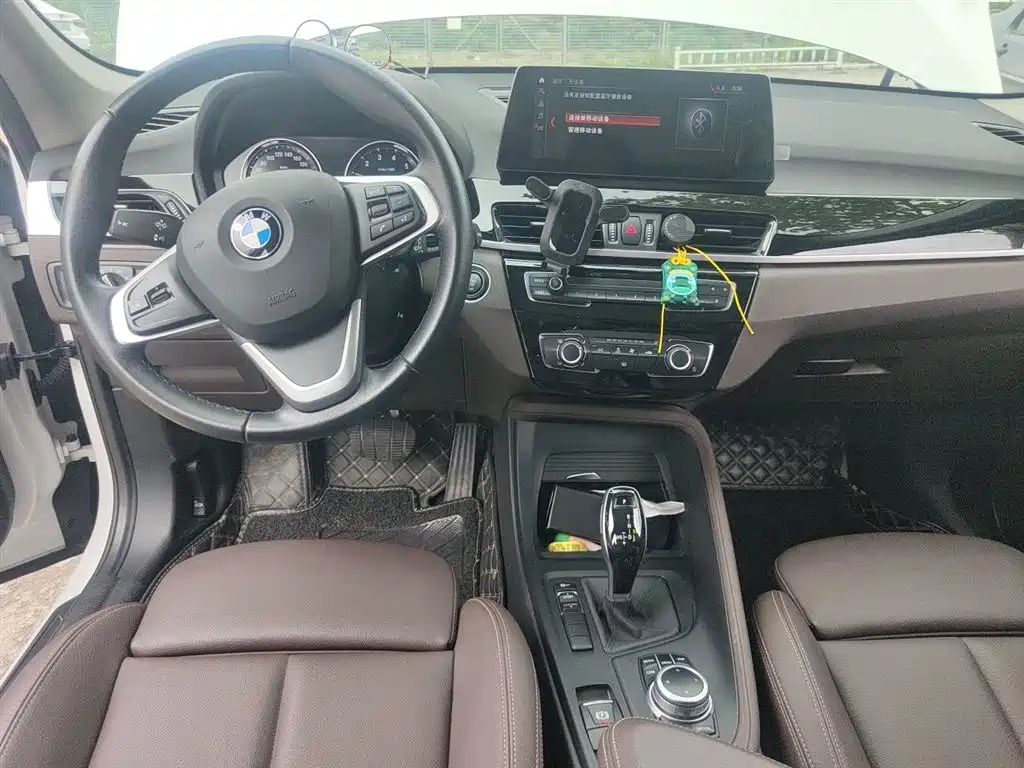 BMW X1 2021 — фото 6