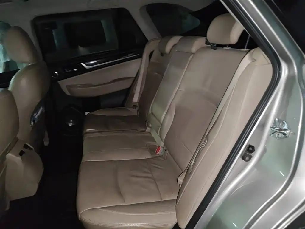 Subaru Outback 2015 — фото 15