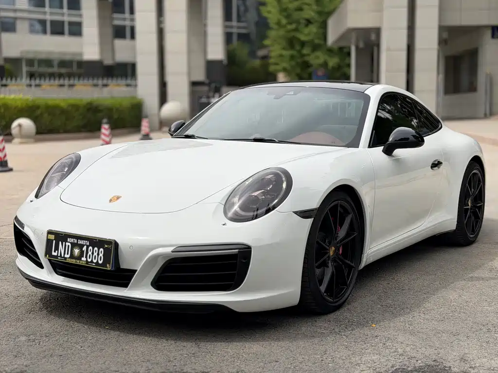 Porsche 911 2018