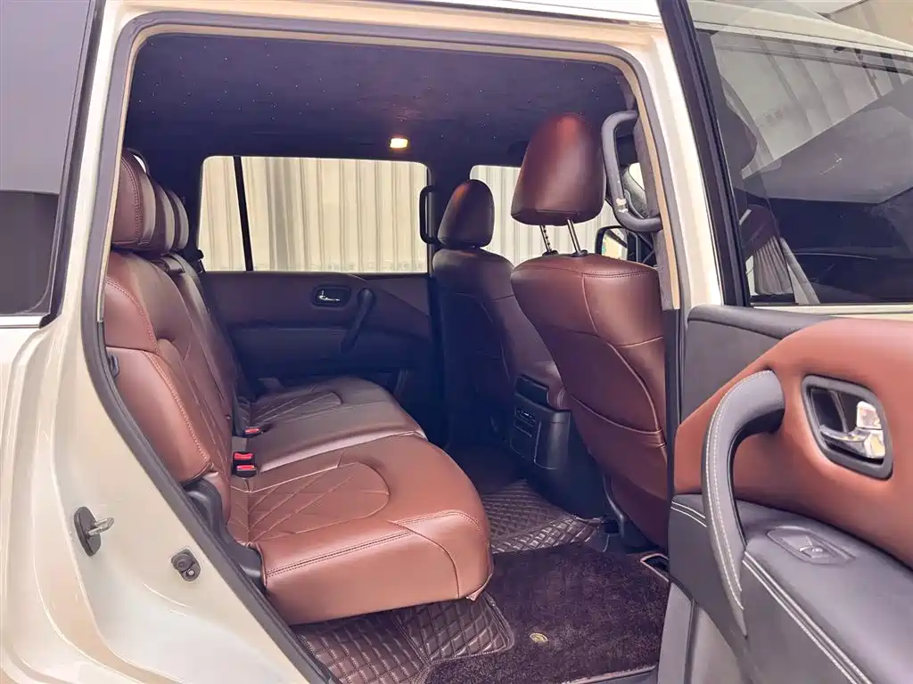 Nissan Patrol 2019 — фото 11