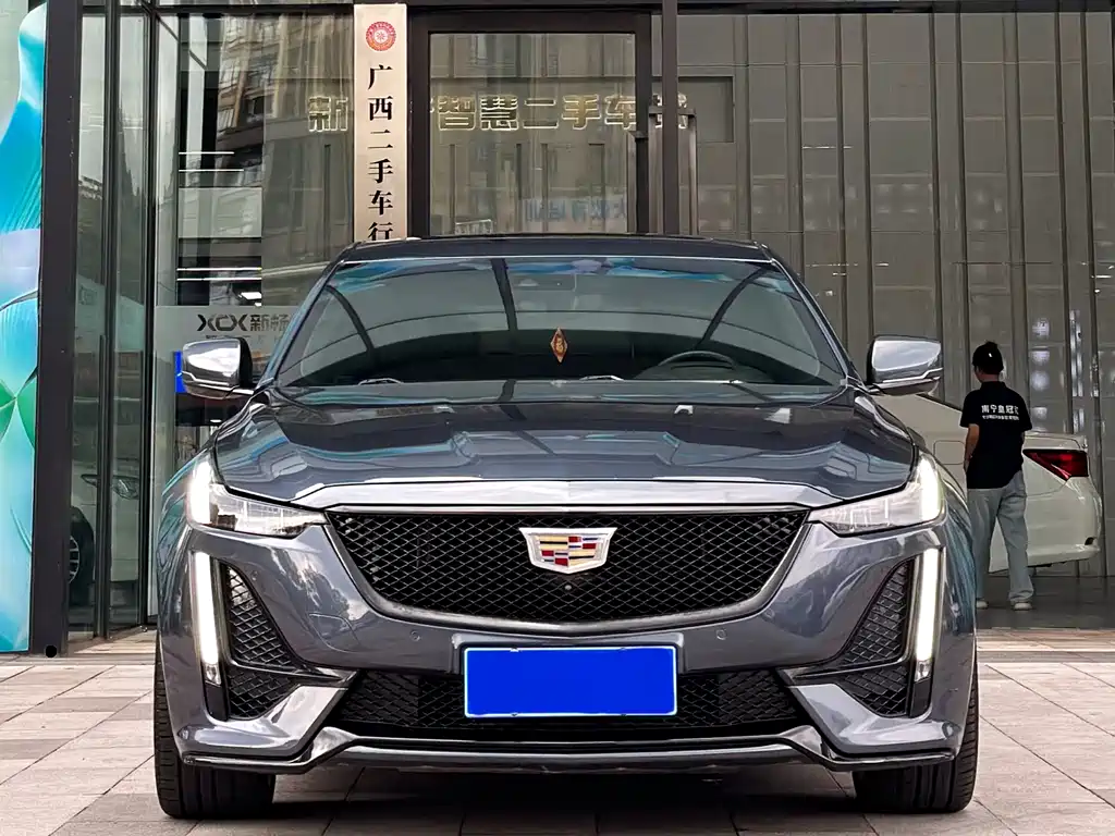 Cadillac CT5 2020 — фото 2