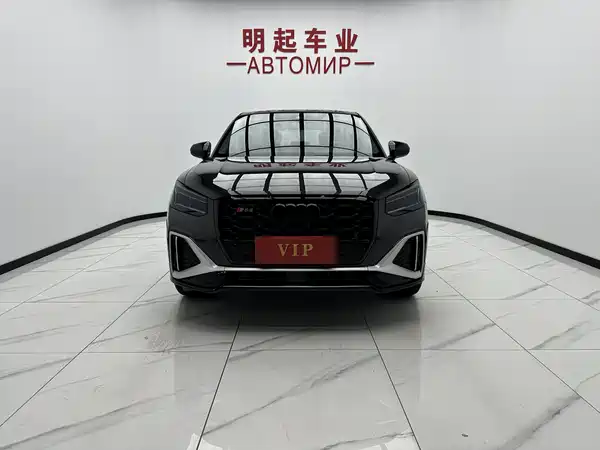 Audi Q2L 2022