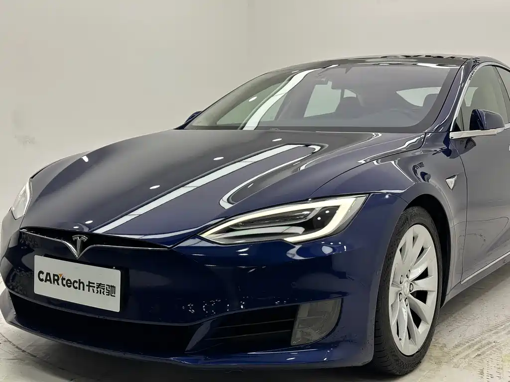 Tesla Model S 2017 — фото 8