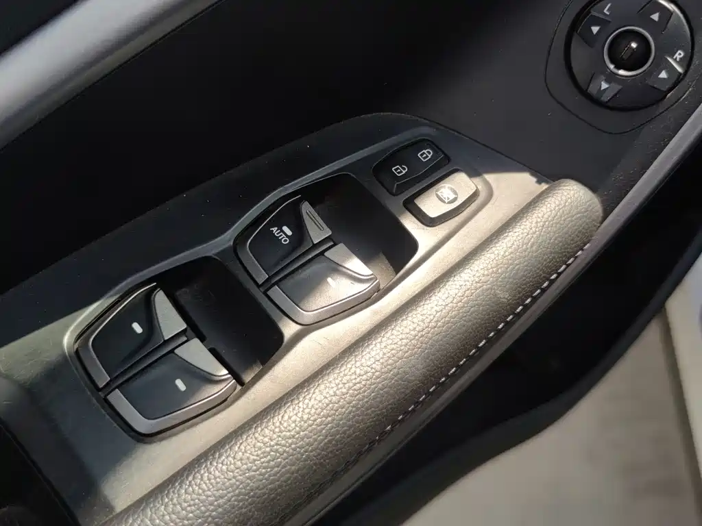Hyundai Santa Fe 2013 — фото 10