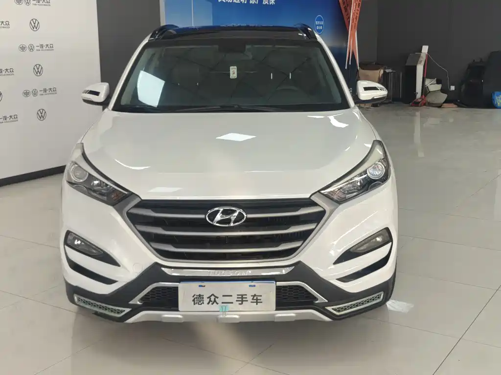 Hyundai Tucson 2016 — фото 2