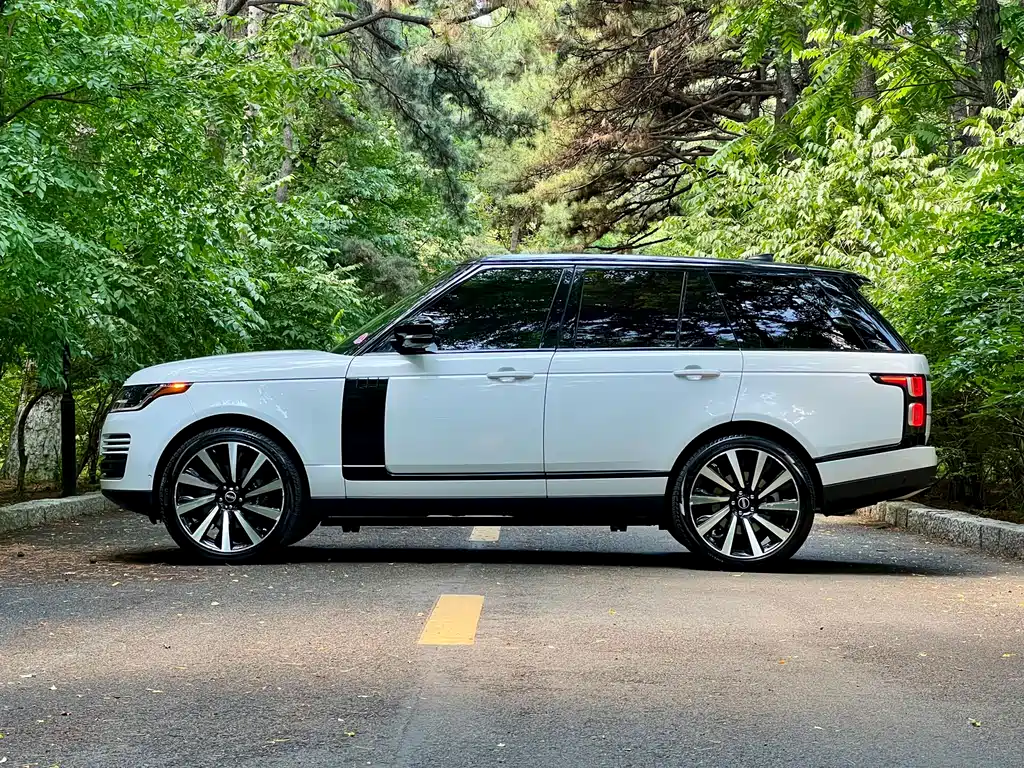 Land Rover Range Rover 2020 — фото 6