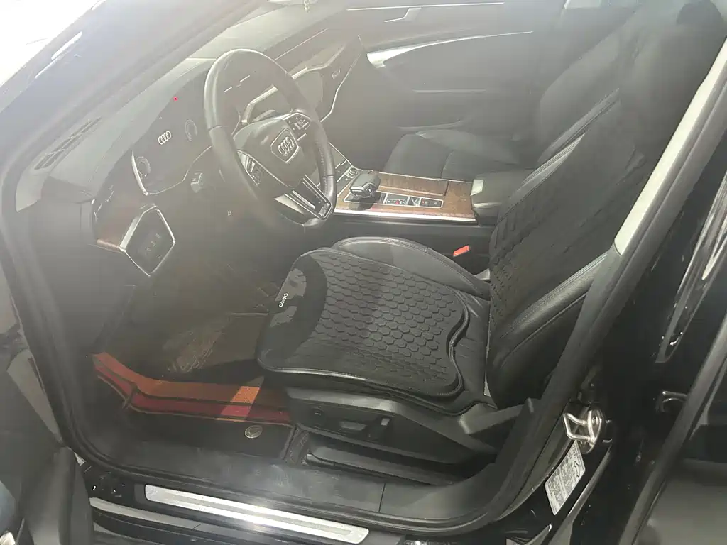 Audi A6L 2019