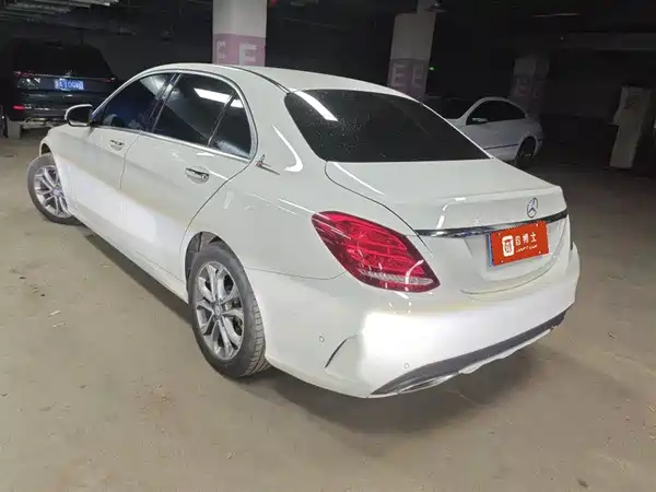 Mercedes-Benz C-Class 2017