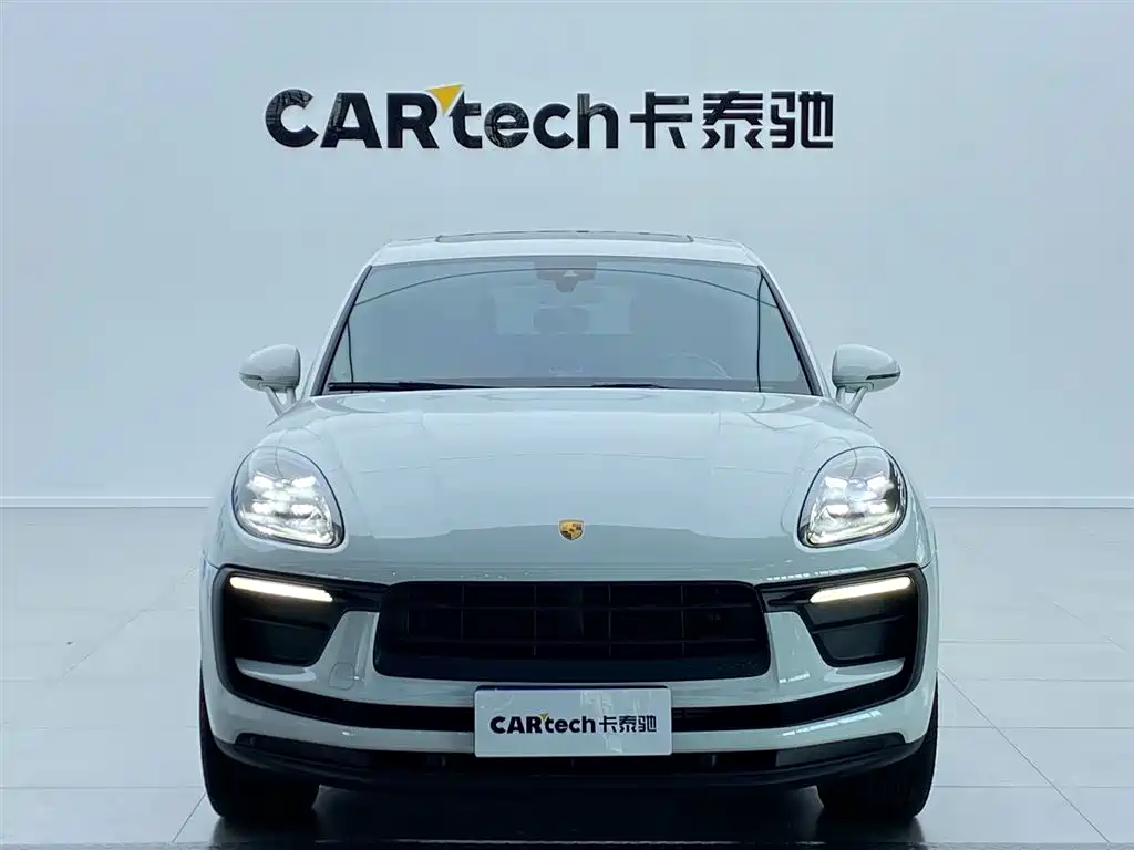 Porsche Macan 2023 — фото 2