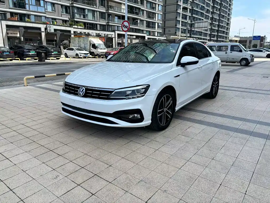 Volkswagen Lamando 2019 — фото 2