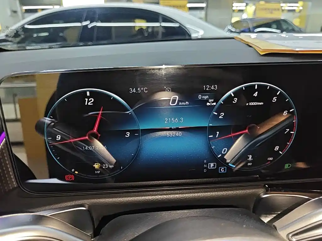 Mercedes-Benz GLB 2022 — фото 12