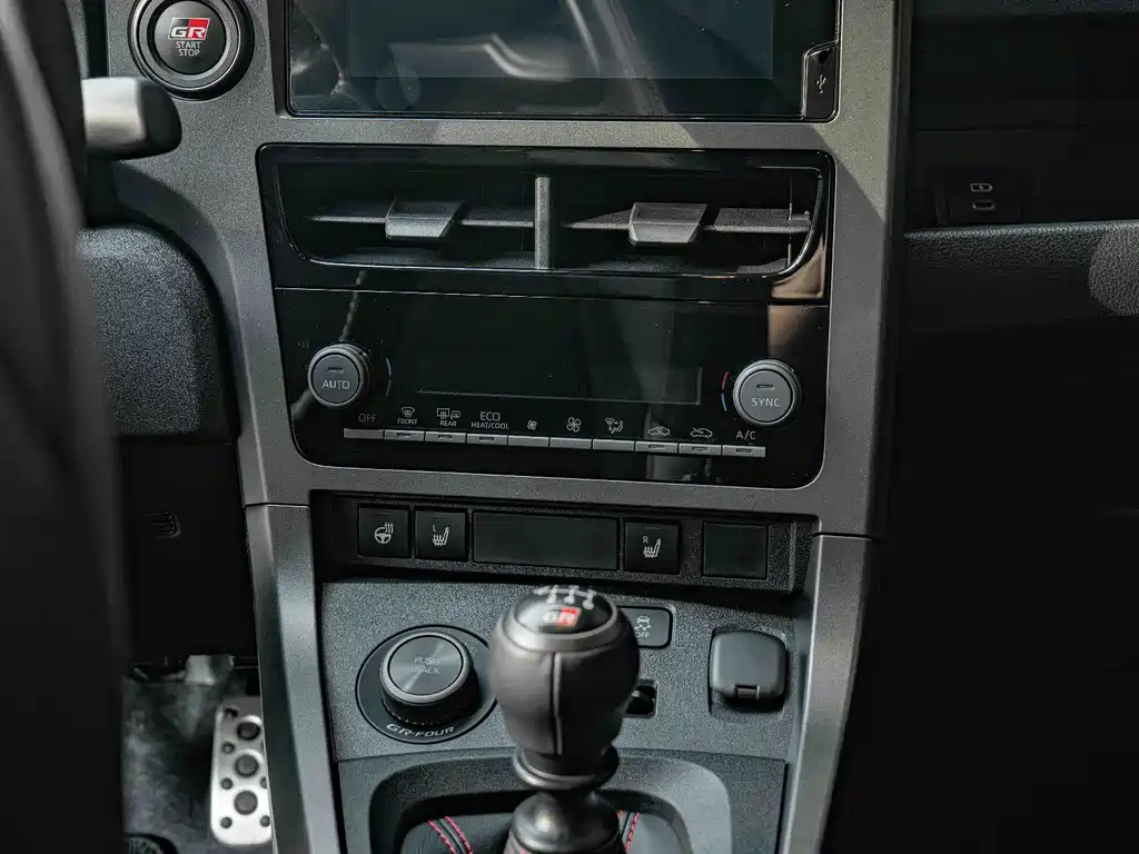 Toyota GR YARIS 2026 — фото 16