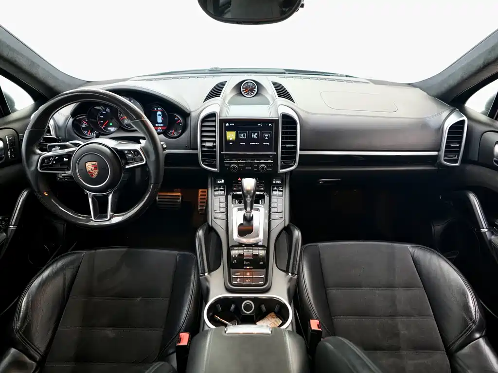Porsche Cayenne 2013 — фото 18