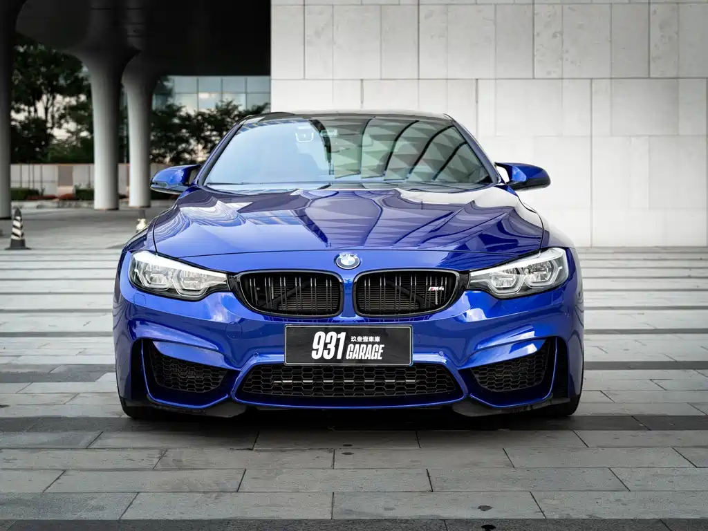 BMW M4 2018 — фото 8