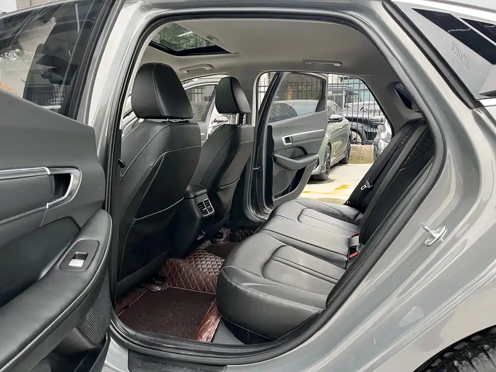 Hyundai Sonata 2021 — фото 15