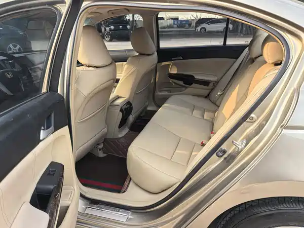 Honda Accord 2010