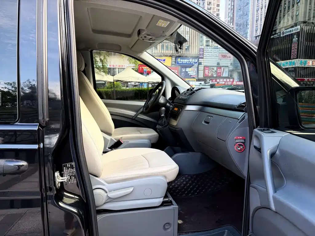 Mercedes-Benz Vito 2014 — фото 10