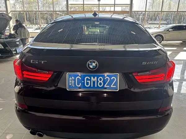 BMW 5 Series GT 2014