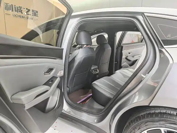 BYD Qin L 2025