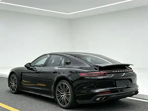 Porsche Panamera 2017