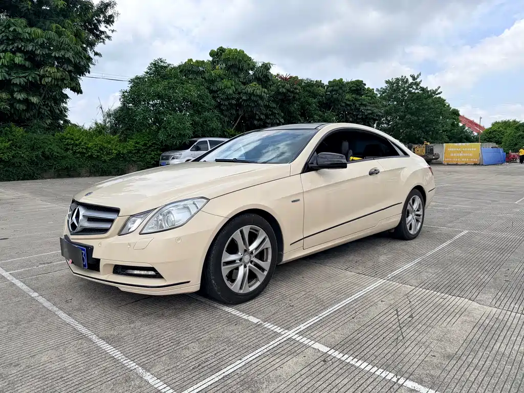 Mercedes-Benz E-Class 2012