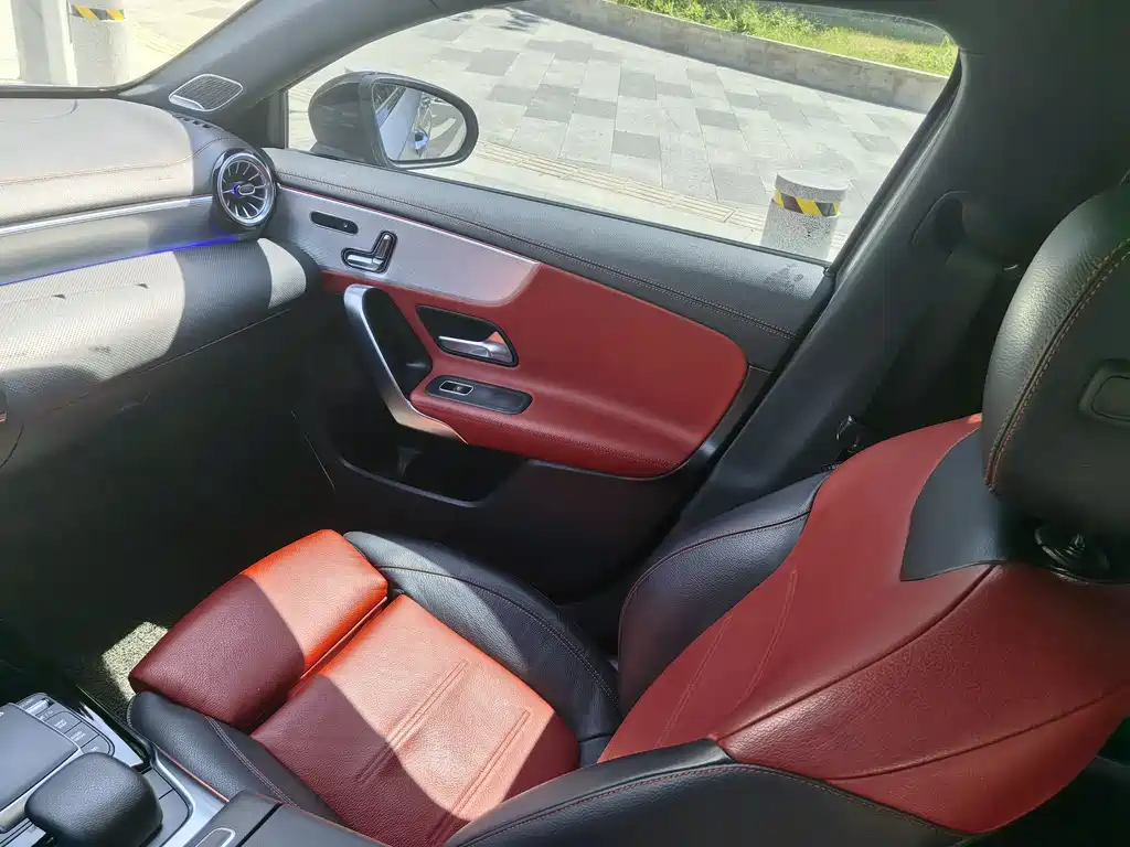 Mercedes-Benz A-Class AMG 2021 — фото 6